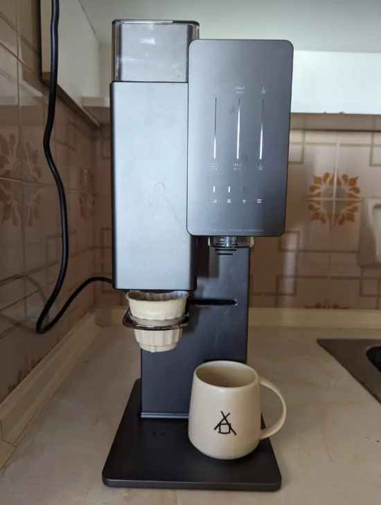 xBloom Fully Automatic Bean-to-Cup Smart Coffee Maker with Built