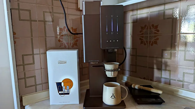 Automated Pour-Over Coffee Makers : xBloom all-in-one coffee machine